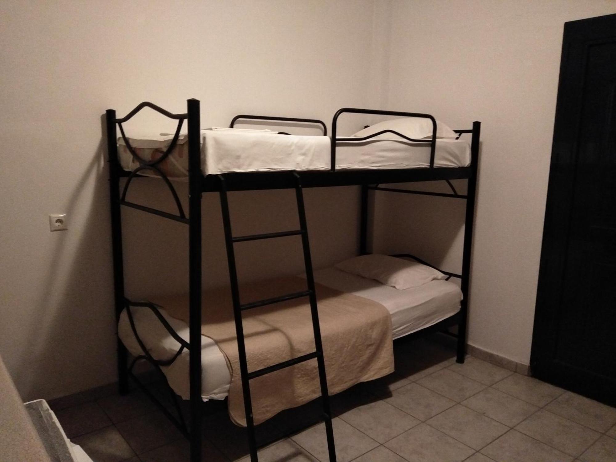 Estia Studios Kriopigi Buitenkant foto